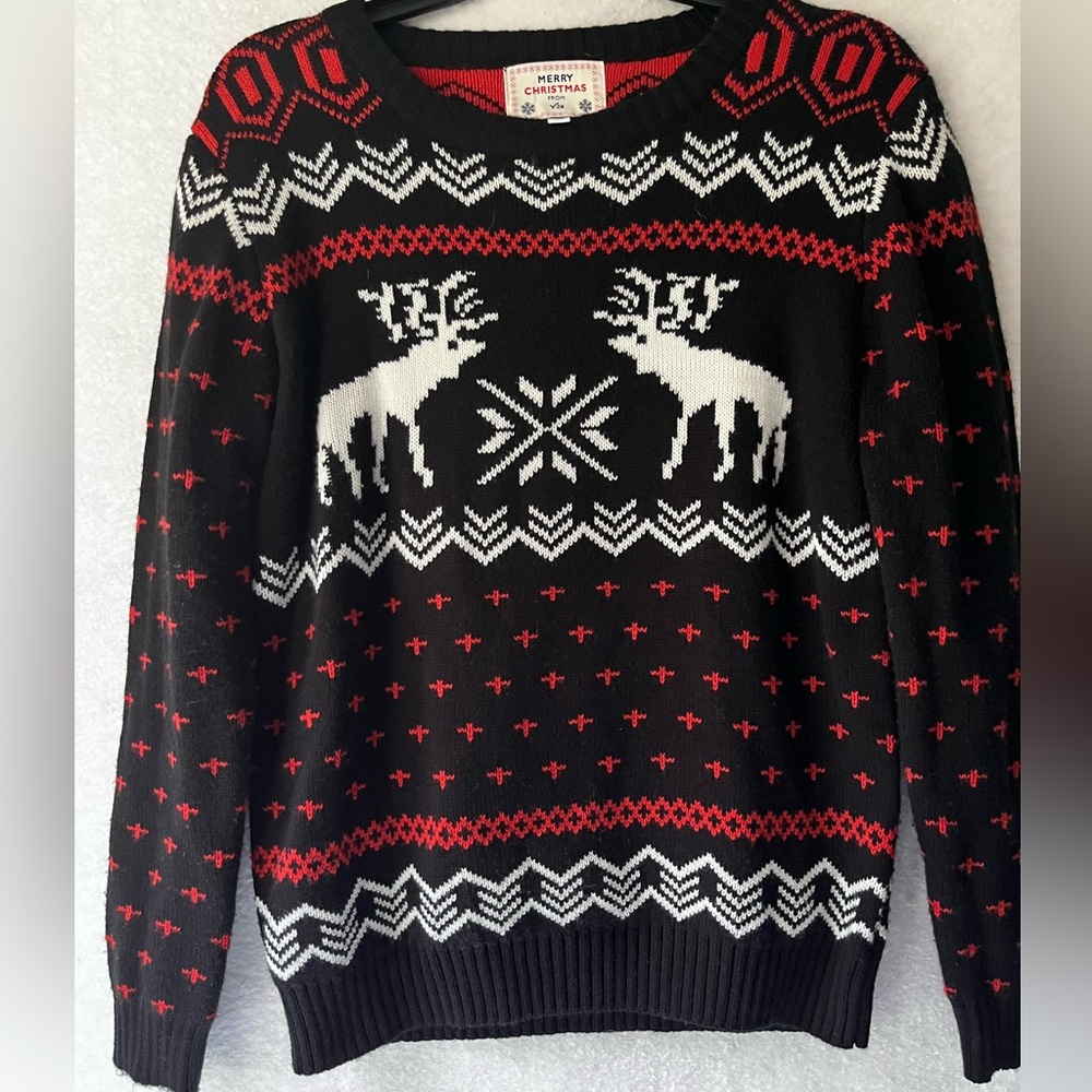 Merry Christmas Black Red White Pullover Sweater Size XL